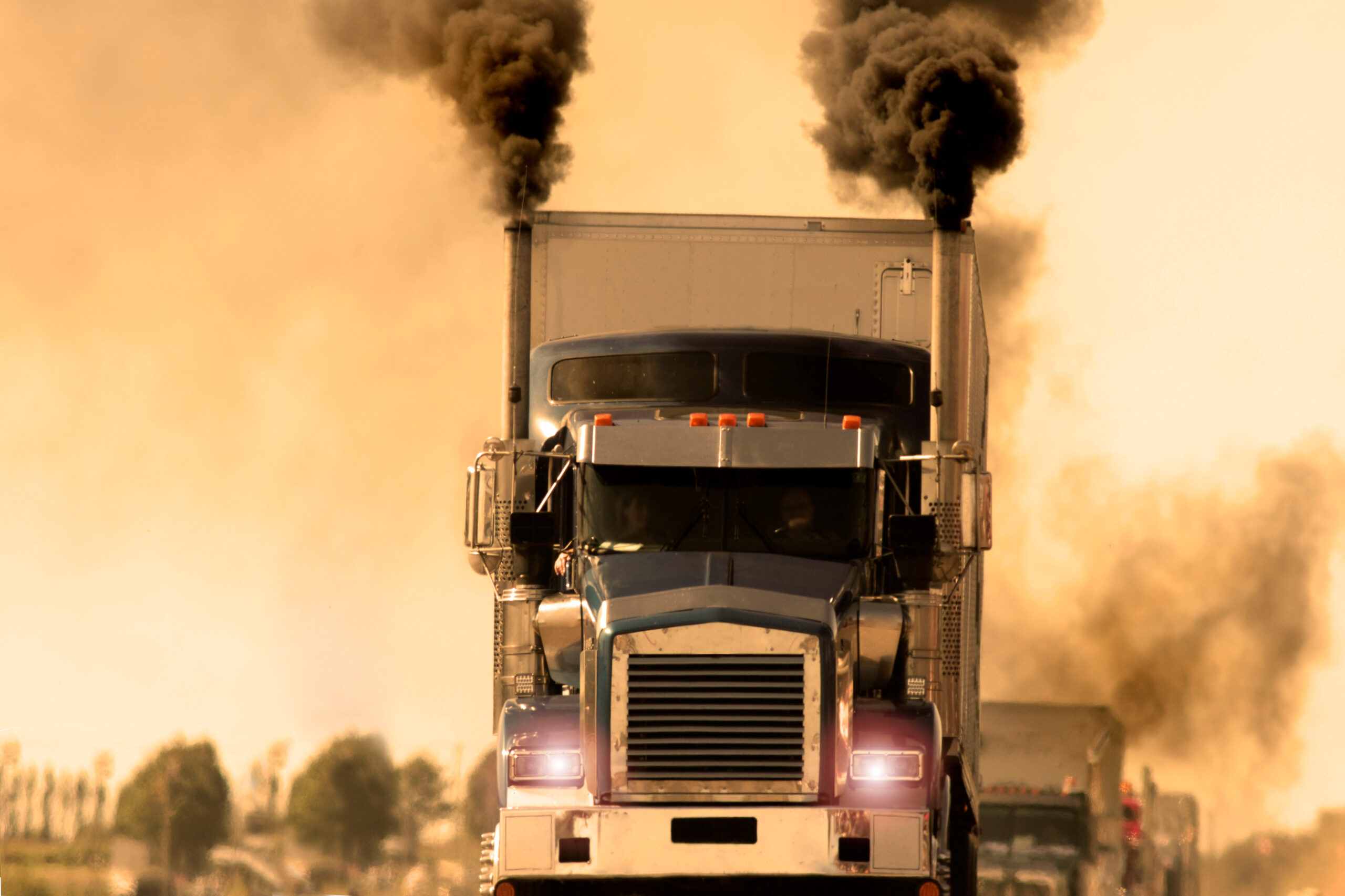 2 Ways Exhaust Can Indicate Diesel Engine Problems