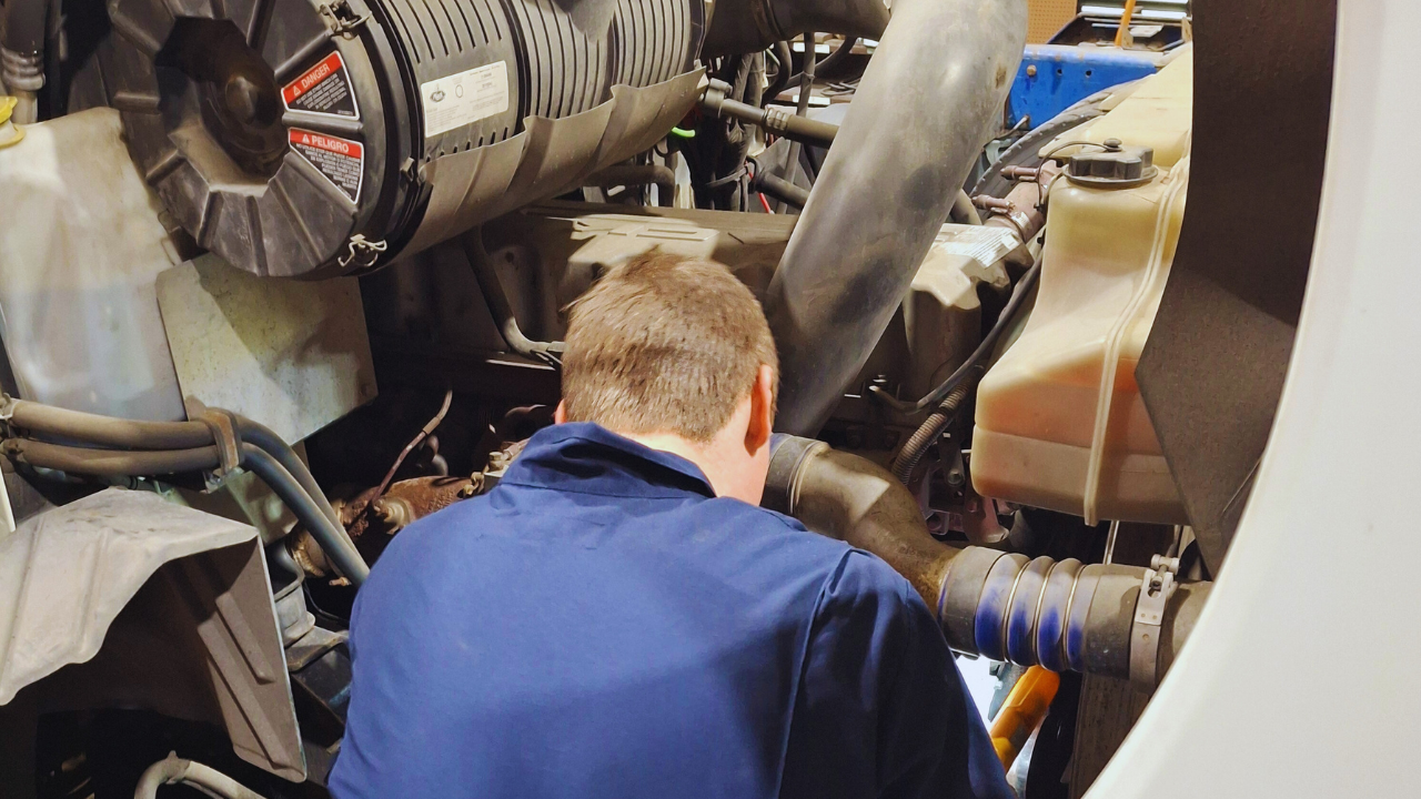 Fleet Repairs by Motorplex in Spokane and Auburn