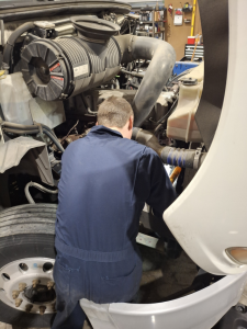 cropped-Motorplex-In-Shop-Fleet-Repairs.png